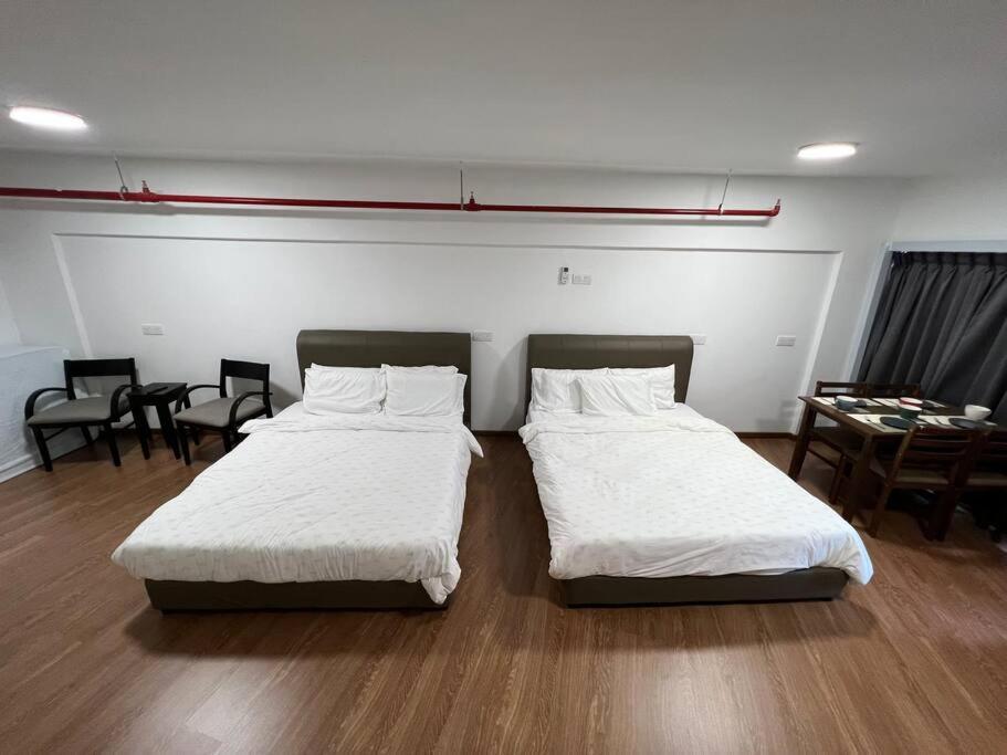 New 6Pax Soho Near Usm & Spice Arena & Airport Lejlighed Bayan Lepas Eksteriør billede