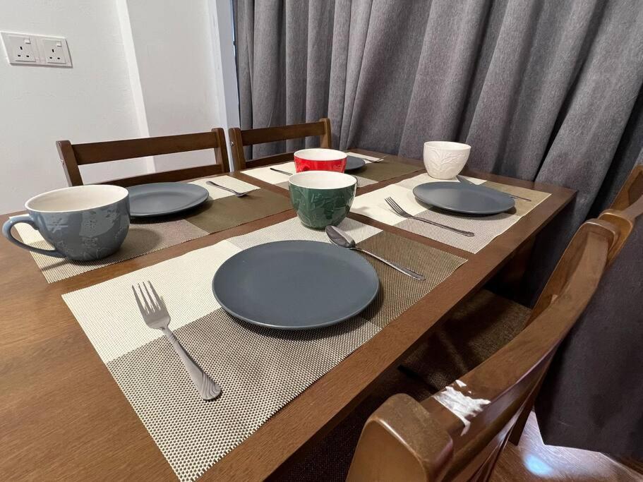 New 6Pax Soho Near Usm & Spice Arena & Airport Lejlighed Bayan Lepas Eksteriør billede