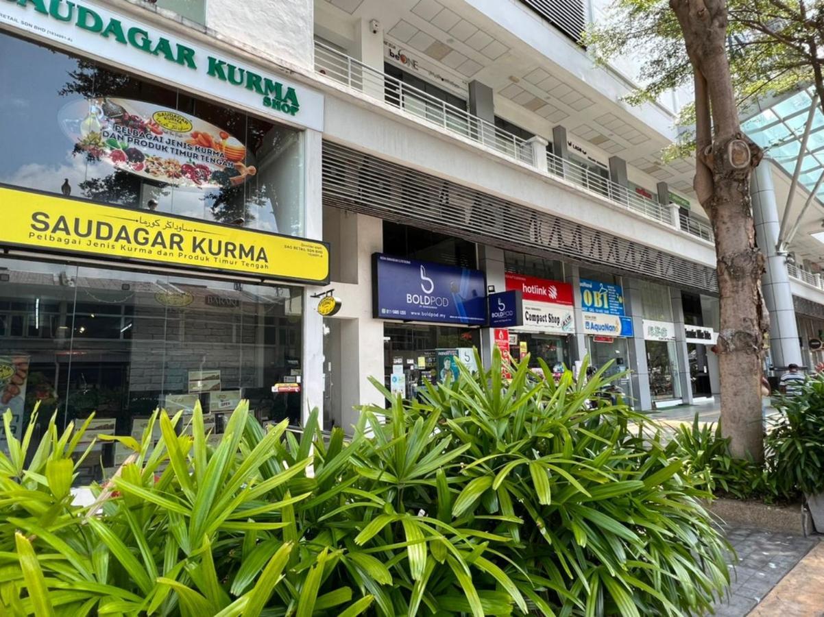 New 6Pax Soho Near Usm & Spice Arena & Airport Lejlighed Bayan Lepas Eksteriør billede
