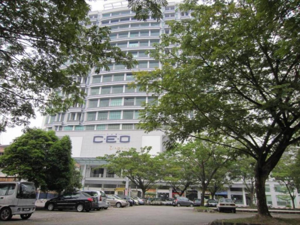 New 6Pax Soho Near Usm & Spice Arena & Airport Lejlighed Bayan Lepas Eksteriør billede